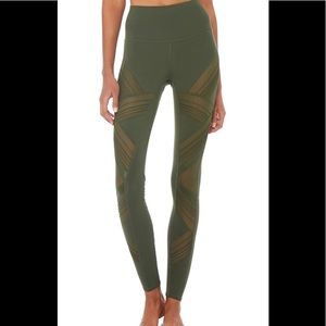 Alo Yoga Ultimate High Waist Legging XXS Hunter